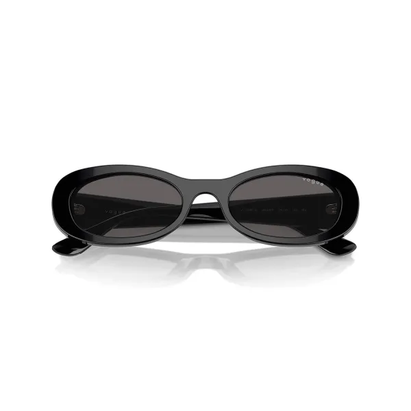 Vogue VO5582S W44/87 Black Black Smoke Γυαλιά Ηλίου 53-20-140